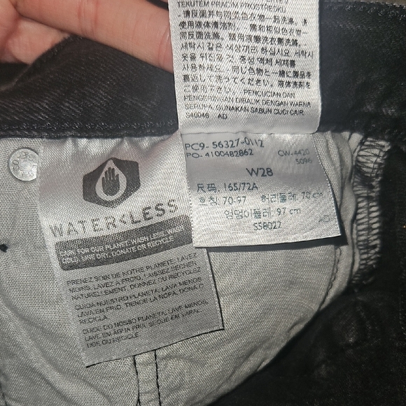 Levi's 501 Black Jean Shorts Distressed High-Waisted - Picture 4 of 9